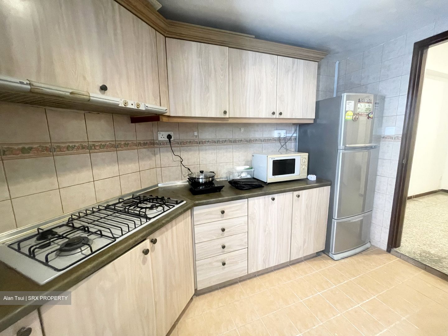 Stratford Court (D16), Condominium #450635341